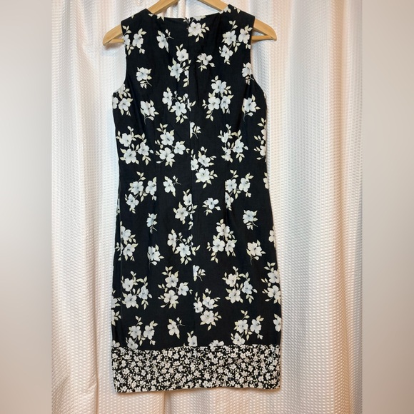 Casual Corner cotton blend blue with white floral print sleeveless dress size 4 - Picture 2 of 5